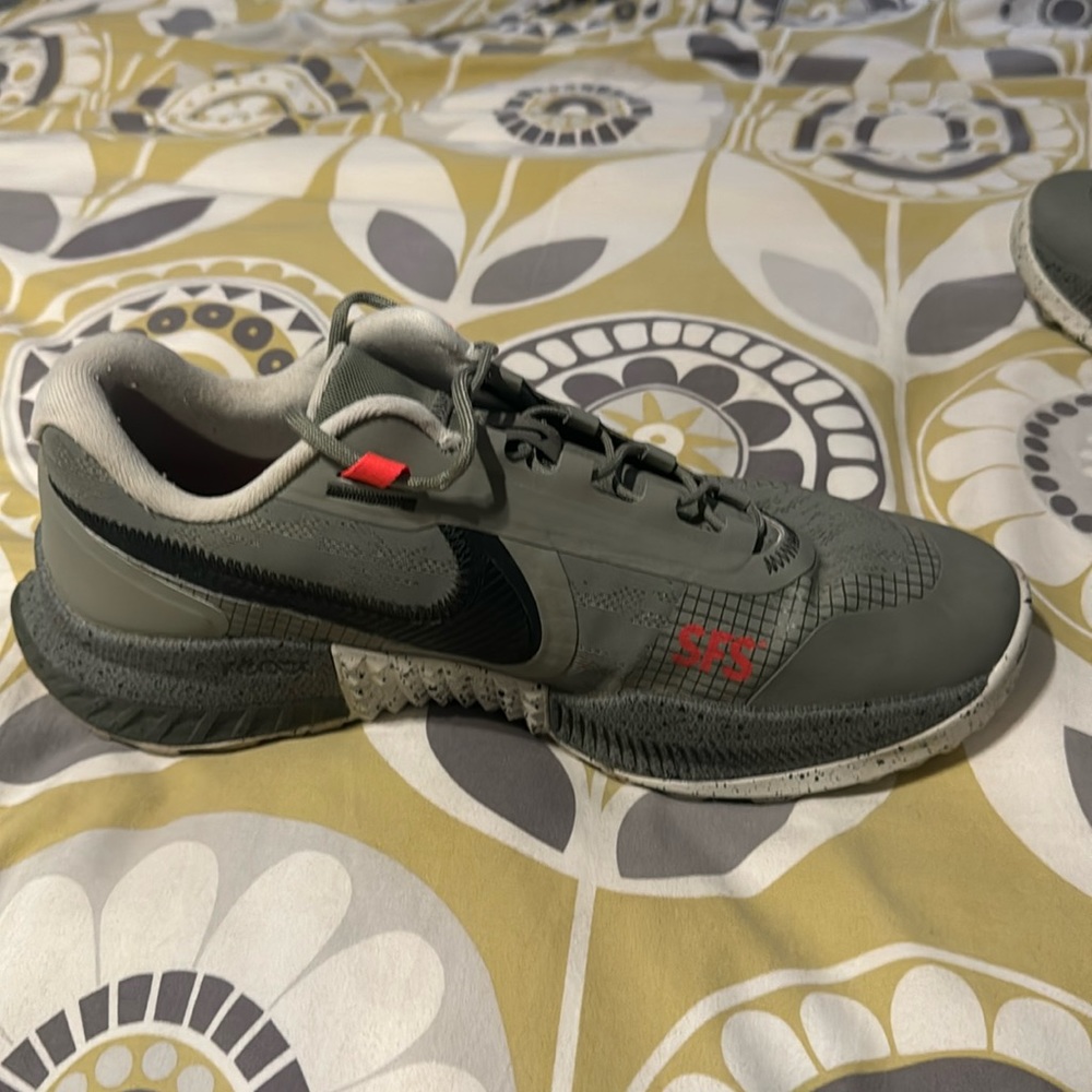 Nike SFS Size 11. Worn Maybe twice.  Great Built Strong Shoe